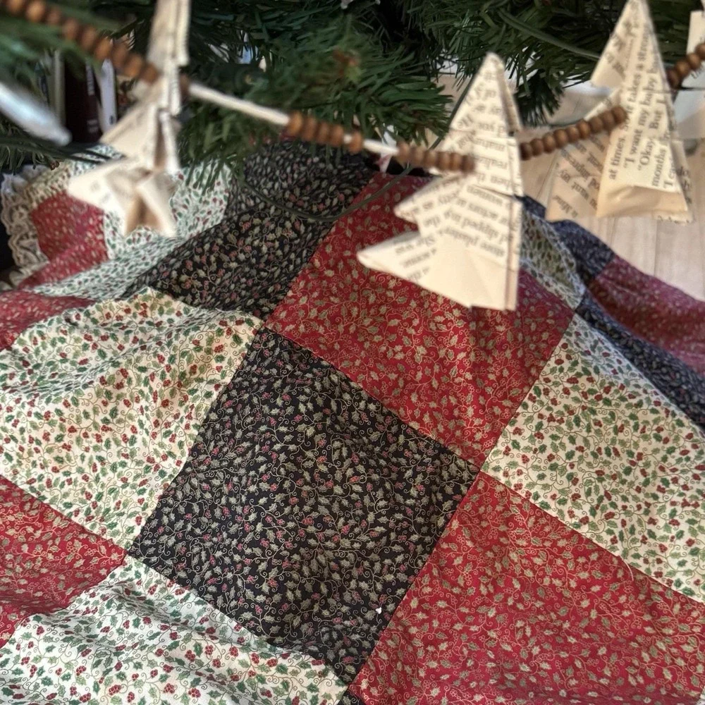 Tree Skirt Patchwork Quilted Handmade Christmas 40.5